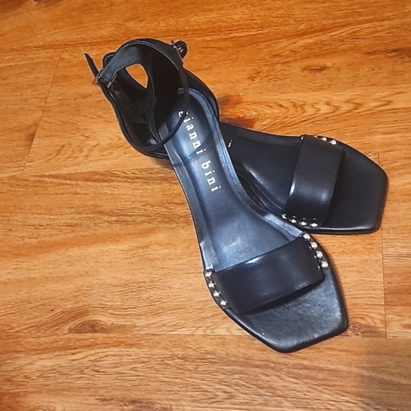 Gianni Bini NWOT - Picture 4 of 8
